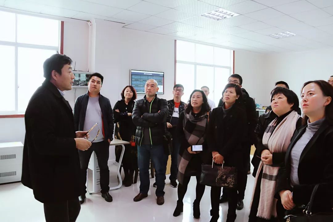 [2019-02-15]《贞丰县人民医院》赫章县人民政府考察团赴我院考察学习